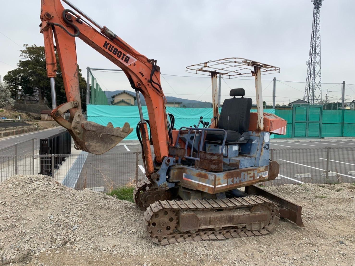 Kubota backhoe excavator KH021 Guagua Philippines Buy and Sell