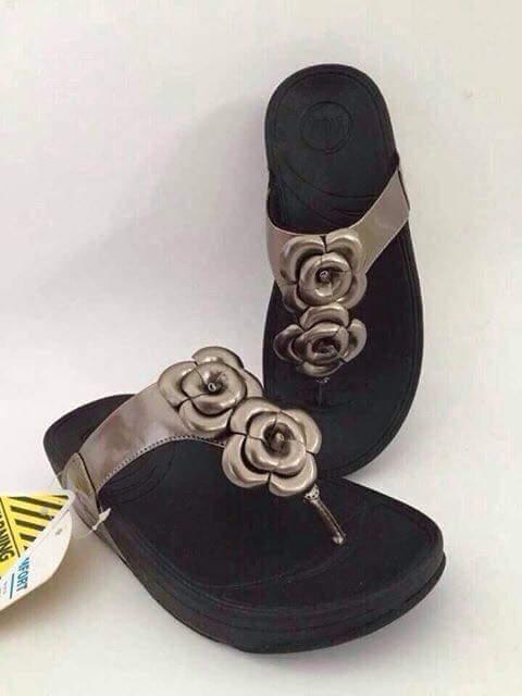 where are authentic fitflops made
