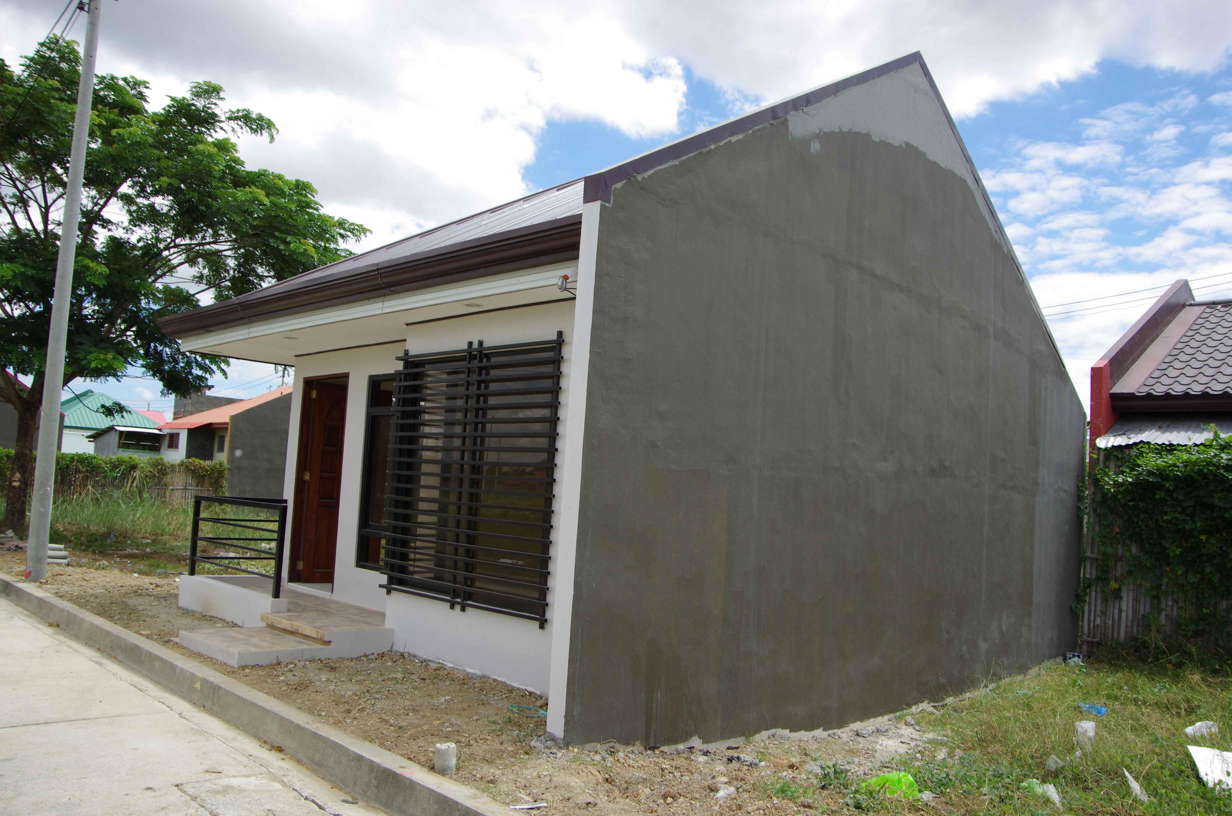 Landheights House and Lot For Sale